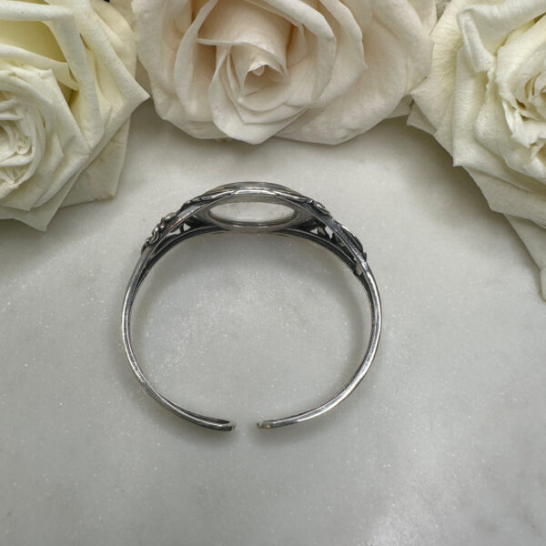 Venus in Taurus: Shelter - Sterling Silver Bracelet - Image 3
