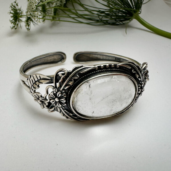 Venus in Taurus: Shelter - Sterling Silver Bracelet
