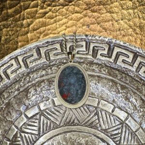 Sun in Capricorn III Decan: Terra's Throne - Bloodstone Pendant Talismans