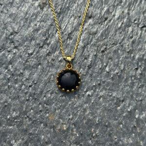 Fixed Star Star Aldebaran: Bullseye - Garnet pendant talisman